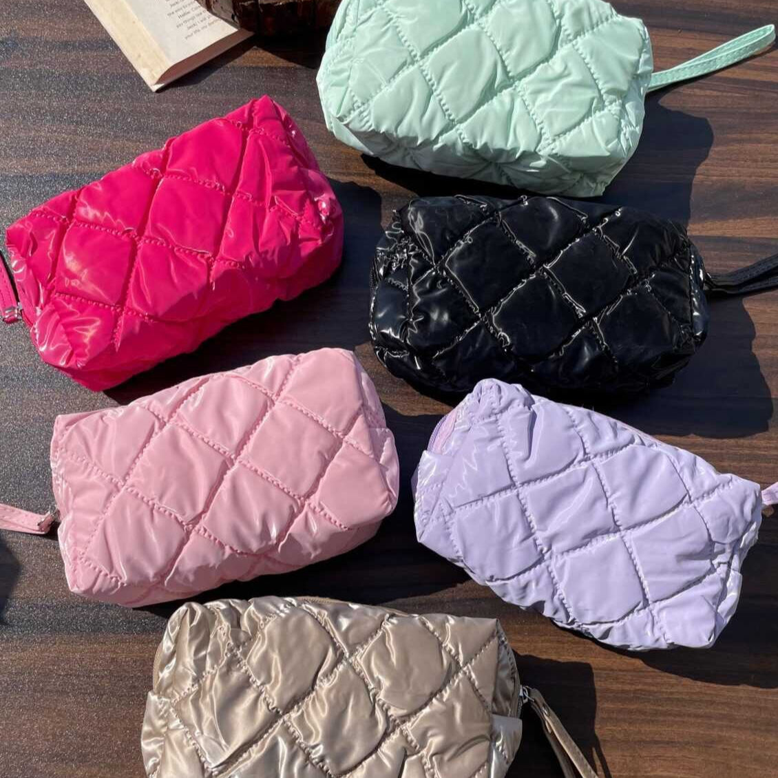 The Ultimate Everyday Pouch – For Beauty, Pens & Travel Bits