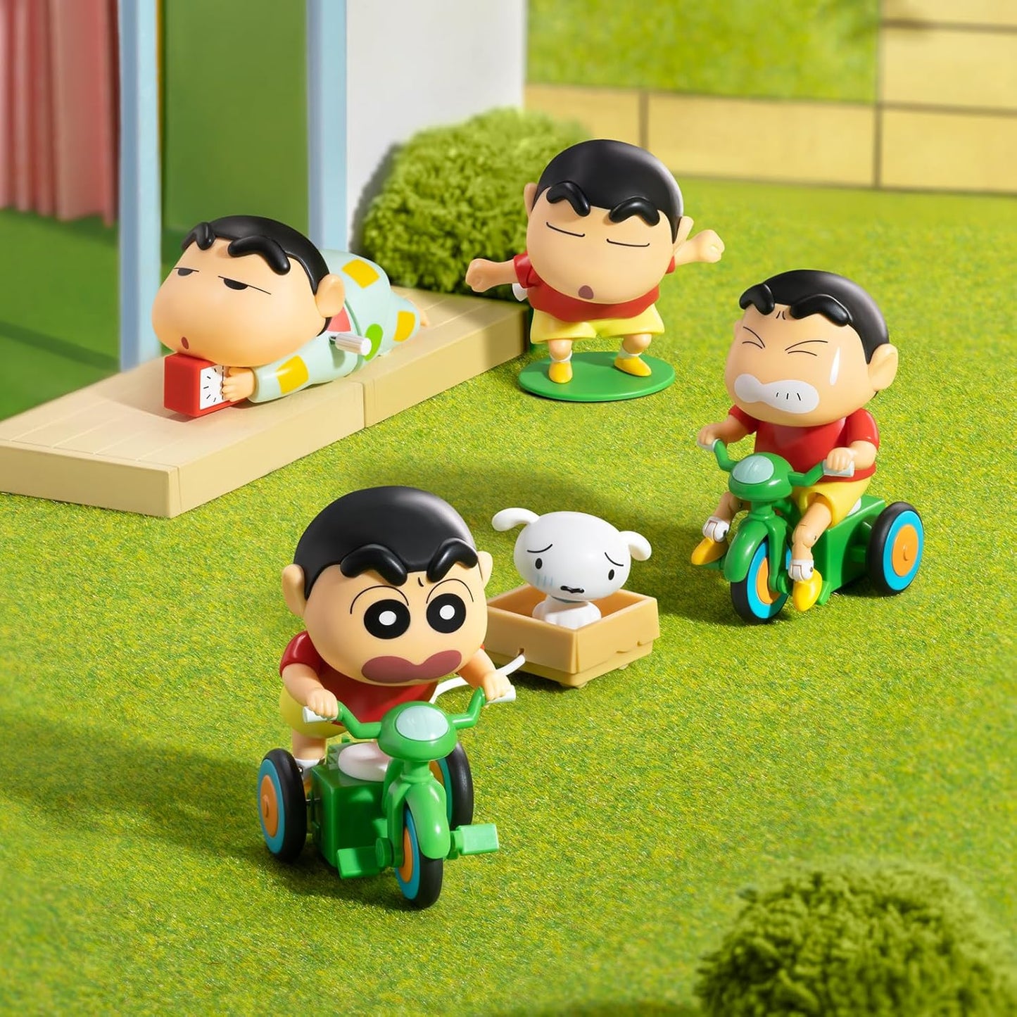 Crayon SHIN-CHAN Dynamic SHIN-Life Blind Box Figure (1PC)