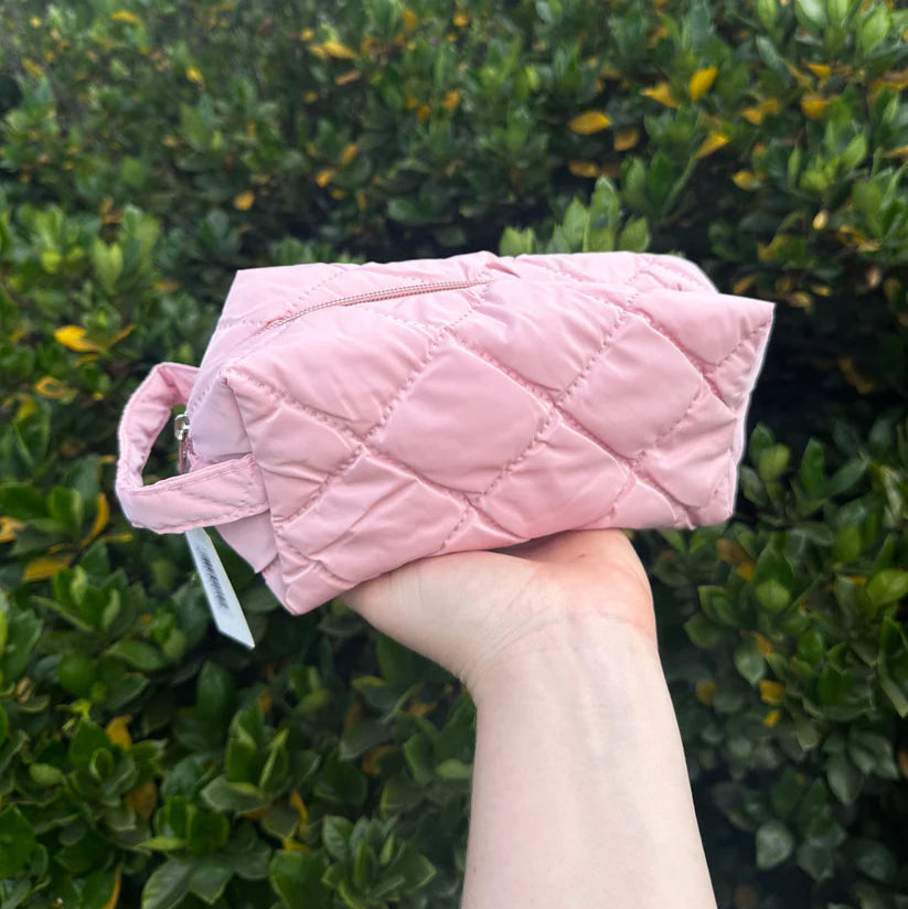 The Ultimate Everyday Pouch – For Beauty, Pens & Travel Bits