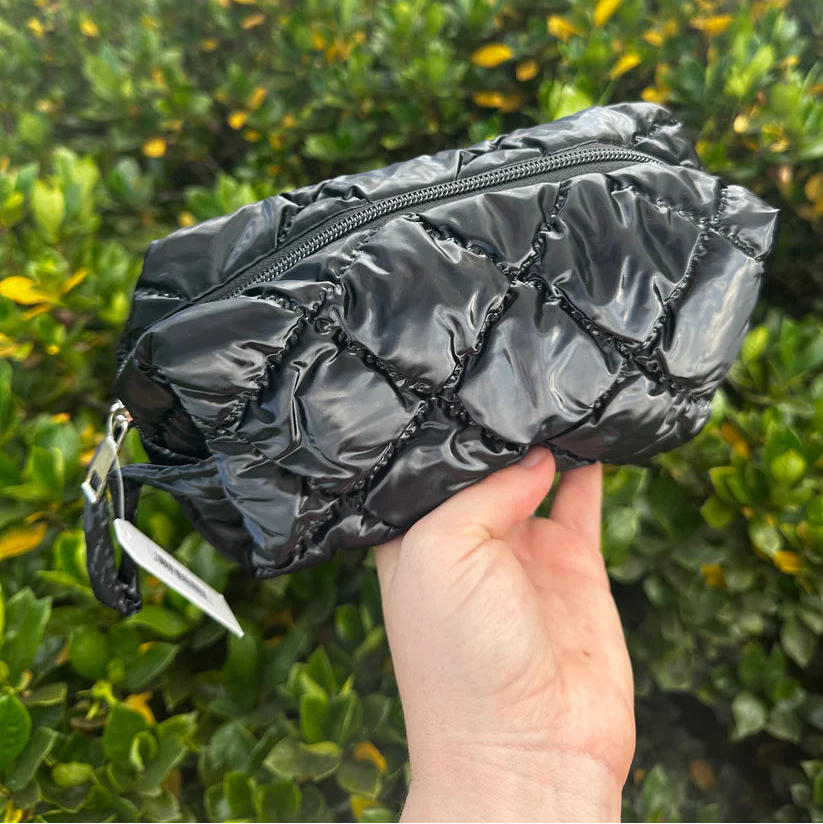 The Ultimate Everyday Pouch – For Beauty, Pens & Travel Bits