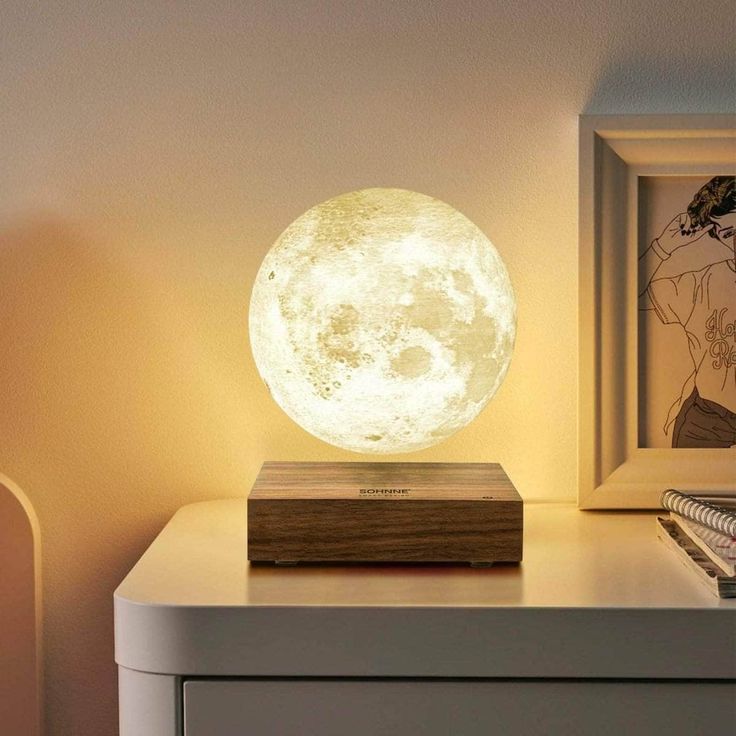 Magnetic Levitating Moon Lamp